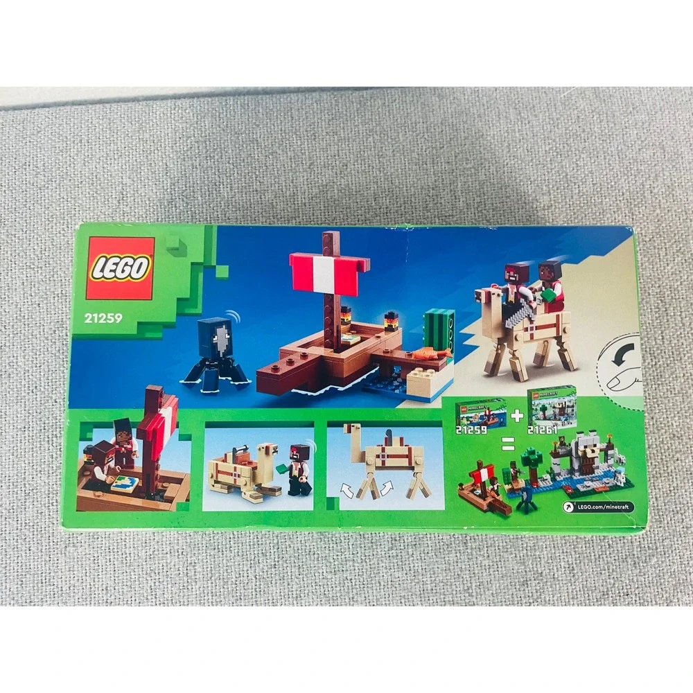 LEGO Minecraft The Pirate Ship Voyage 21259 Building Toy Set 166 Pieces New